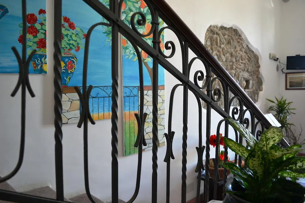 Bed& Breakfast Maredomus Hotel Milazzo Guest house