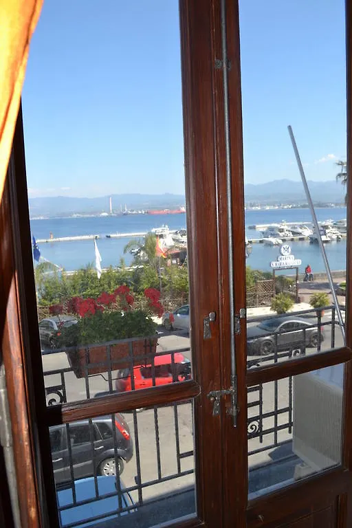 Guest house Bed& Breakfast Maredomus Hotel Milazzo Italy
